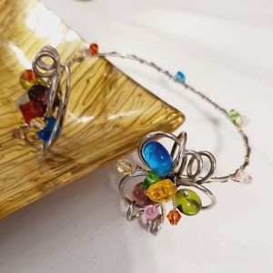 Vintage bracelet artisan handmade wire glass beads flowers adjustable silver vtg